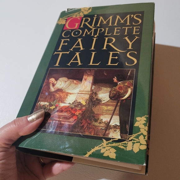 Grimm's Complete Fairy Tales - Picture 5 of 7